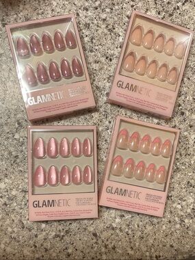 Glamnetic Women’s Press-On Nails – Pink & Nude Mix Set